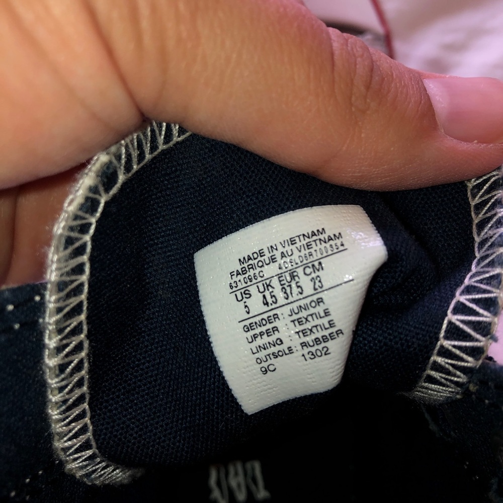 Velcro slipon converse hi-tops - Picture 8 of 8